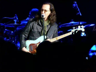 Geddy Lee Performs 'The Seeker' at The Who Hits 50! Benefit Concert