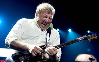Alex Lifeson Interview in Guitarist Magazine