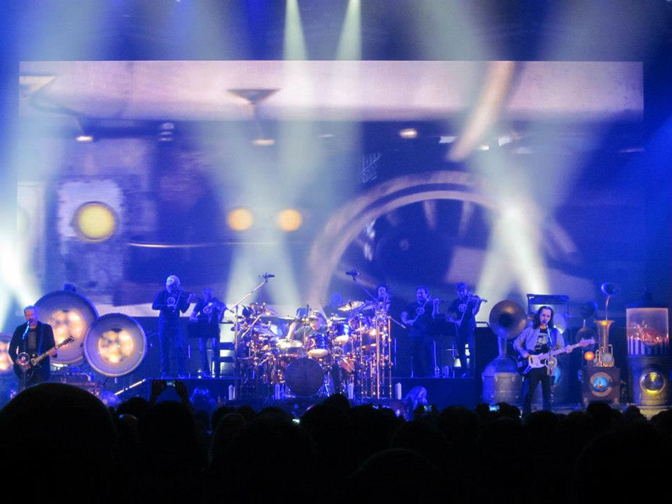 Rush Clockwork Angels Tour - Bridgeport, CT (10/10/2012)