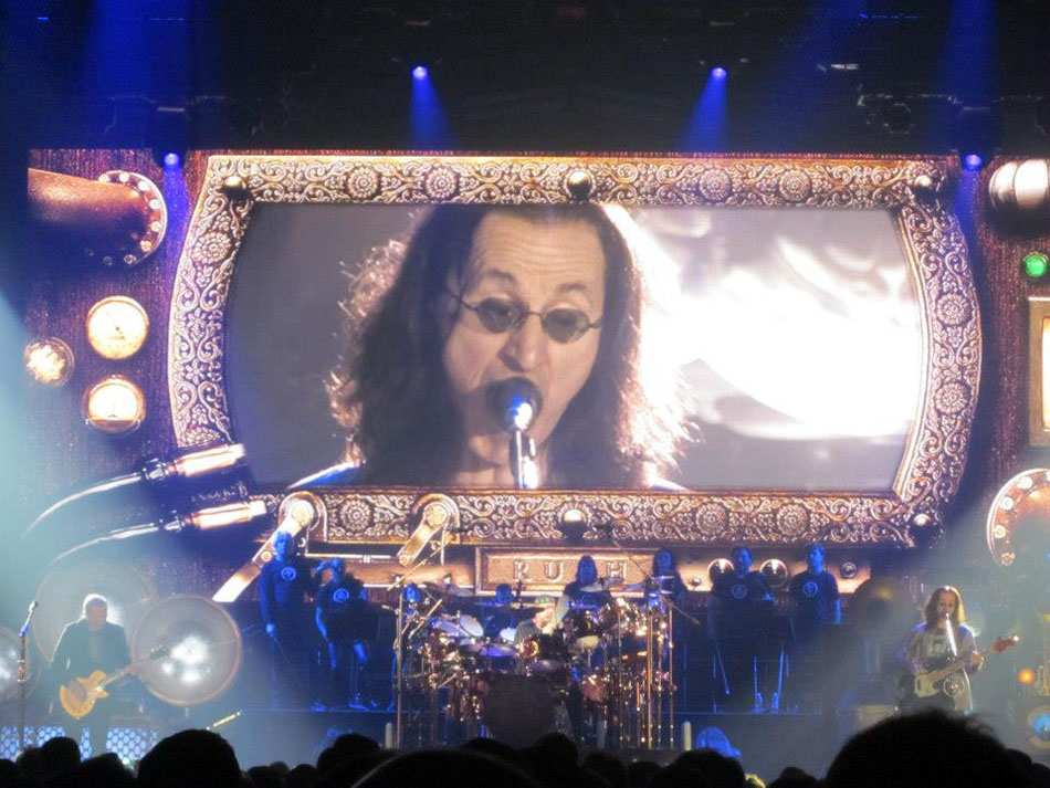 Rush Clockwork Angels Tour - Bridgeport, CT (10/10/2012)