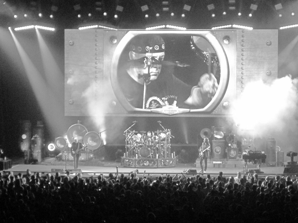 Rush Clockwork Angels Tour - Bridgeport, CT (10/10/2012)