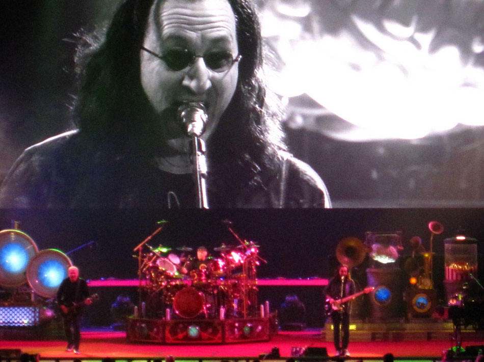 Rush Clockwork Angels Tour - Bridgeport, CT (10/10/2012)