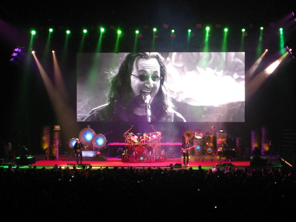 Rush Clockwork Angels Tour - Bridgeport, CT (10/10/2012)