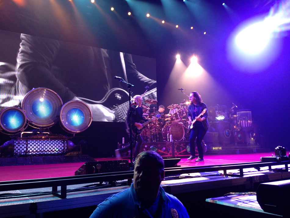 Rush Clockwork Angels Tour - Bridgeport, CT (10/10/2012)