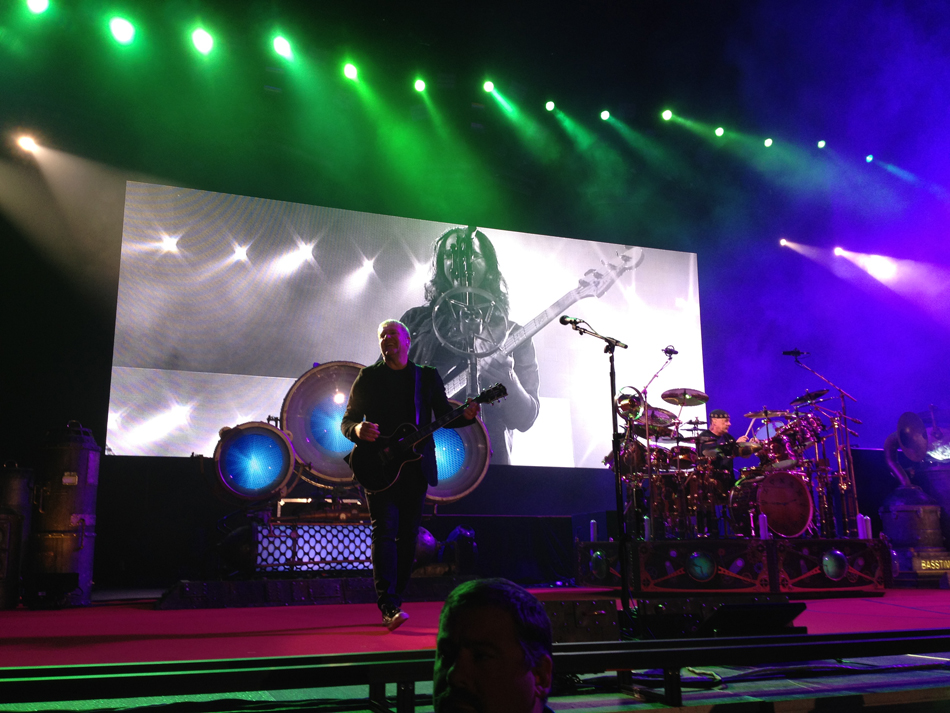 Rush Clockwork Angels Tour - Bridgeport, CT (10/10/2012)