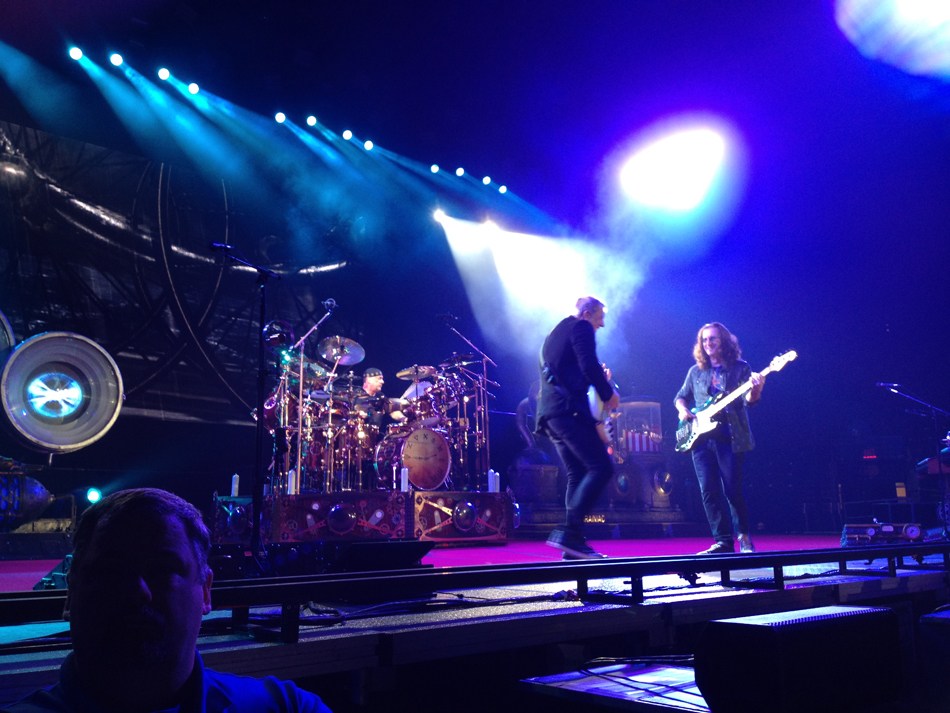 Rush Clockwork Angels Tour - Bridgeport, CT (10/10/2012)