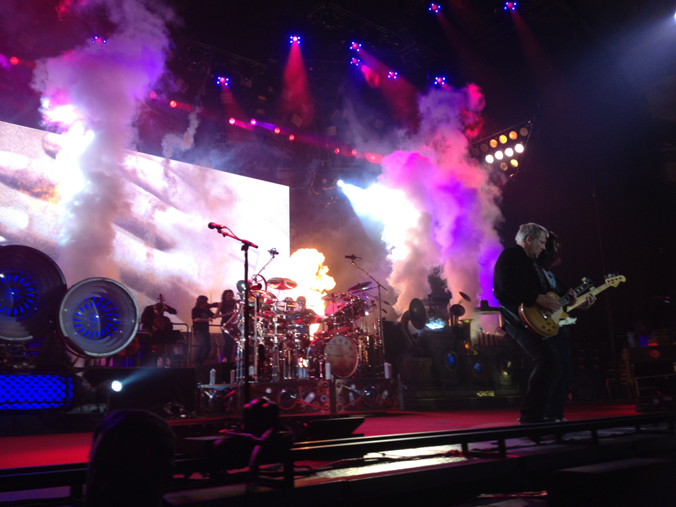 Rush Clockwork Angels Tour - Bridgeport, CT (10/10/2012)