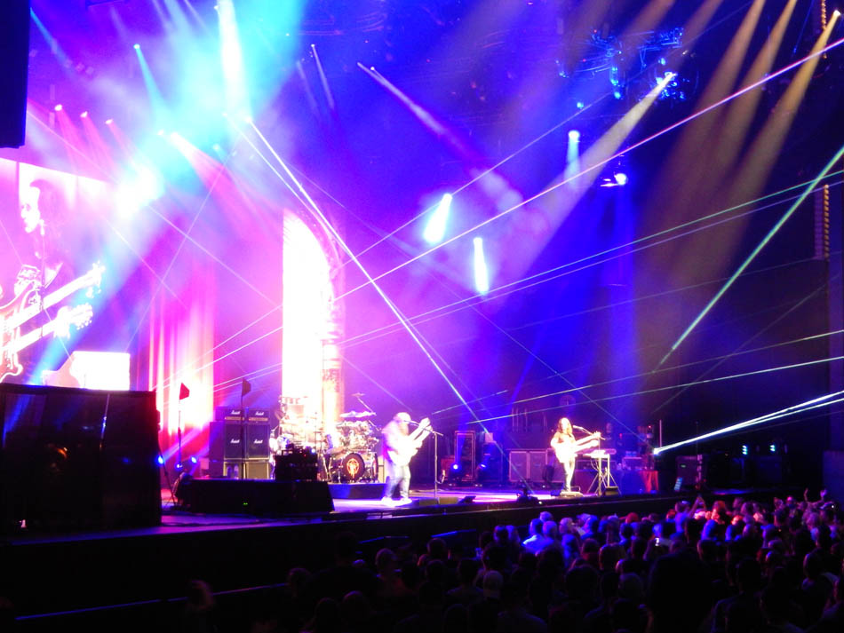 Rush 'R40 Live 40th Anniversary' Tour Pictures - Bristow, VA 05/30/2015