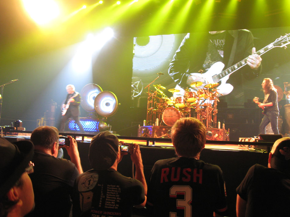 Rush Clockwork Angels Tour - Detroit, MI (09/18/2012)