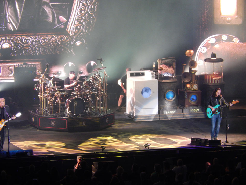 Rush 'R40 Live 40th Anniversary' Tour Pictures - New York, NY 06/29/2015