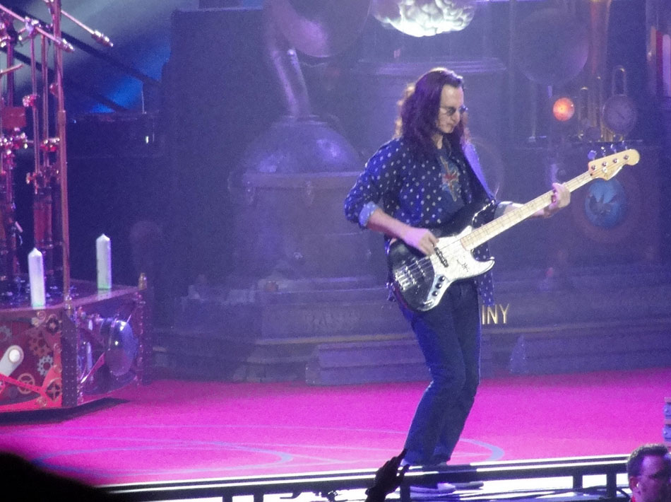 Rush Clockwork Angels Tour - Winnipeg, Manitoba, Canada (09/26/2012)