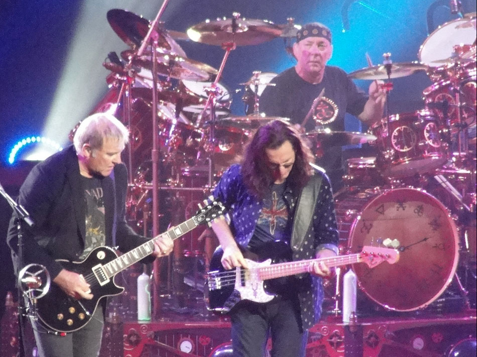 Rush Clockwork Angels Tour - Winnipeg, Manitoba, Canada (09/26/2012)