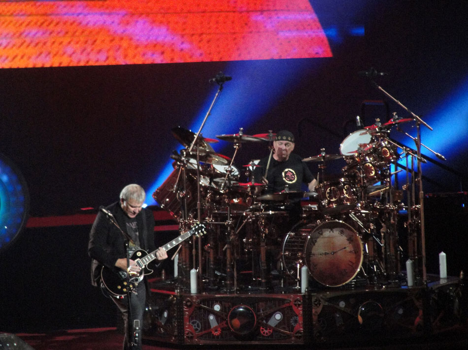 Rush Clockwork Angels Tour - Winnipeg, Manitoba, Canada (09/26/2012)