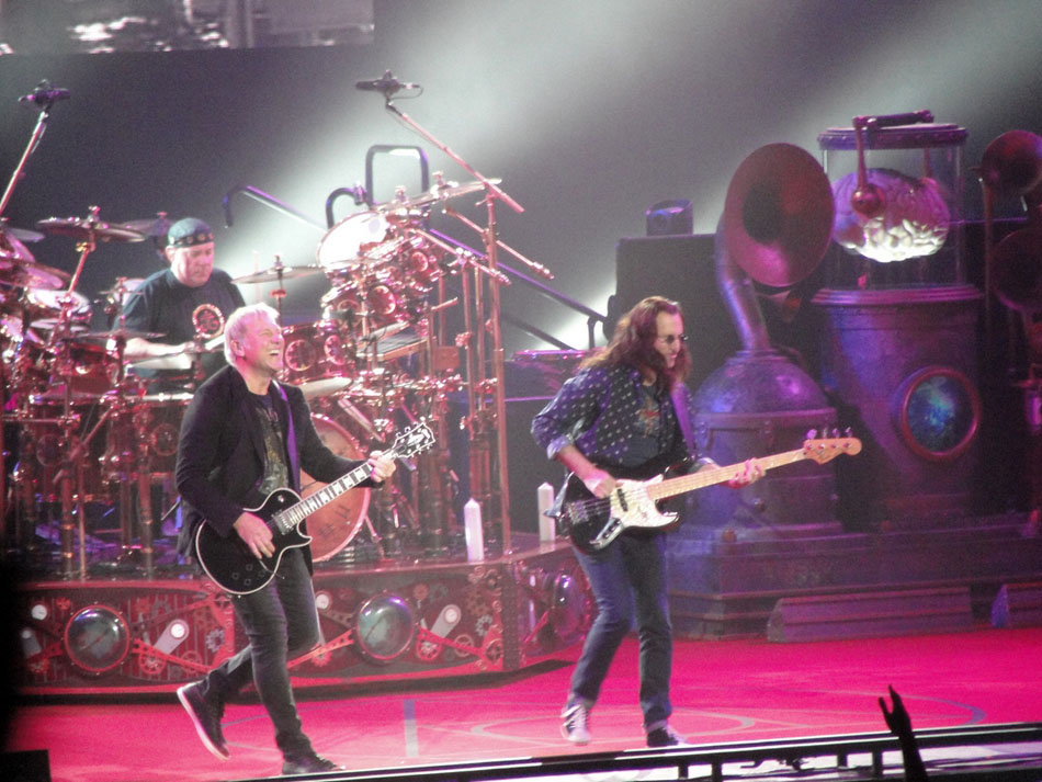 Rush Clockwork Angels Tour - Winnipeg, Manitoba, Canada (09/26/2012)