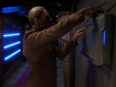 Star Trek: Deep Space Nine Screencaps "Visionary" (S3:E17)