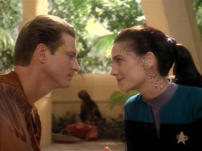 Star Trek: Deep Space Nine Screencaps "Meridian" (S3:E8)
