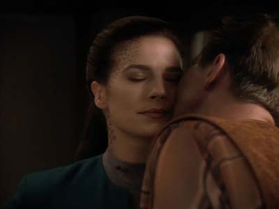 Star Trek: Deep Space Nine Screencaps "Meridian" (S3:E8)