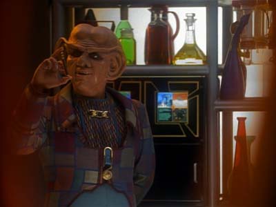 Star Trek: Deep Space Nine Screencaps "Meridian" (S3:E8)
