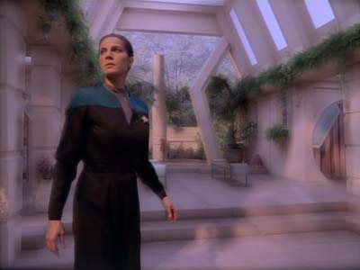 Star Trek: Deep Space Nine Screencaps "Meridian" (S3:E8)