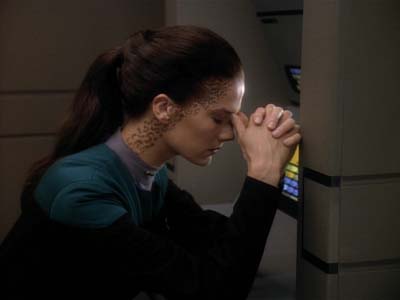 Star Trek: Deep Space Nine Screencaps "Meridian" (S3:E8)