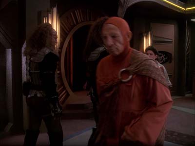 Star Trek: Deep Space Nine Screencaps "The Way of the Warrior, Part I" (S4:E1)