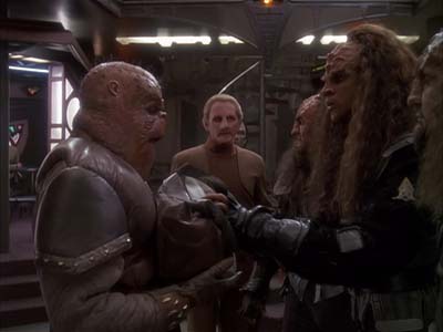 Star Trek: Deep Space Nine Screencaps "The Way of the Warrior, Part I" (S4:E1)