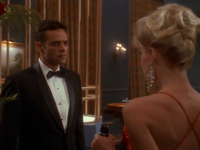 Star Trek: Deep Space Nine Screencaps "Our Man Bashir" (S4:E10)