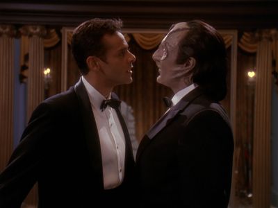 Star Trek: Deep Space Nine Screencaps "Our Man Bashir" (S4:E10)