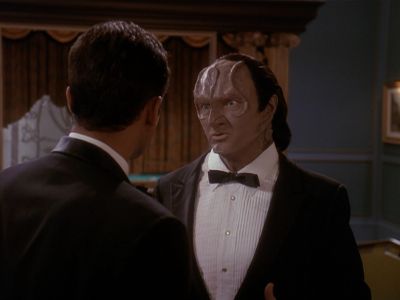 Star Trek: Deep Space Nine Screencaps "Our Man Bashir" (S4:E10)