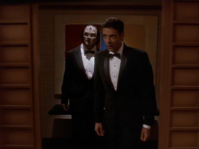 Star Trek: Deep Space Nine Screencaps "Our Man Bashir" (S4:E10)