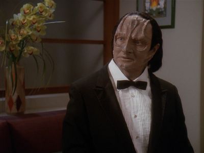 Star Trek: Deep Space Nine Screencaps "Our Man Bashir" (S4:E10)
