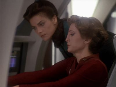 Star Trek: Deep Space Nine Screencaps "Our Man Bashir" (S4:E10)