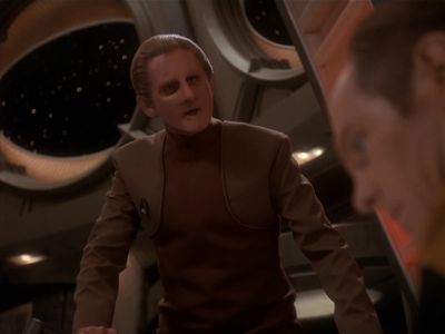 Star Trek: Deep Space Nine Screencaps "Our Man Bashir" (S4:E10)