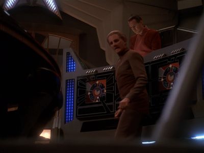 Star Trek: Deep Space Nine Screencaps "Our Man Bashir" (S4:E10)