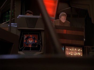 Star Trek: Deep Space Nine Screencaps "Our Man Bashir" (S4:E10)