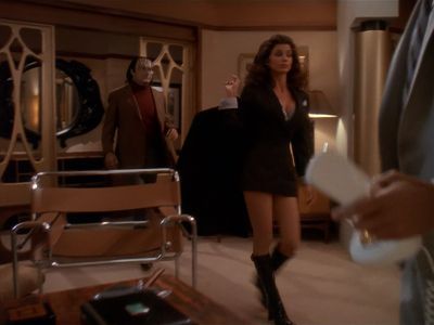 Star Trek: Deep Space Nine Screencaps "Our Man Bashir" (S4:E10)