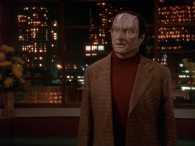 Star Trek: Deep Space Nine Screencaps "Our Man Bashir" (S4:E10)