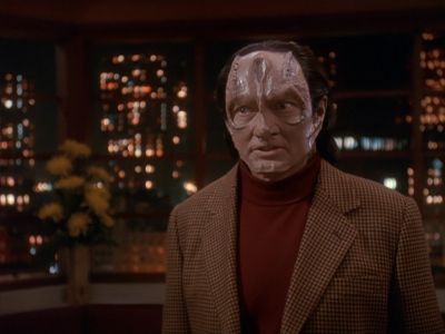 Star Trek: Deep Space Nine Screencaps "Our Man Bashir" (S4:E10)