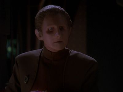 Star Trek: Deep Space Nine Screencaps "Our Man Bashir" (S4:E10)
