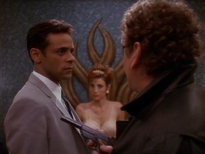 Star Trek: Deep Space Nine Screencaps "Our Man Bashir" (S4:E10)