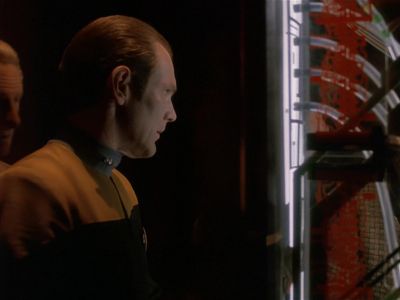 Star Trek: Deep Space Nine Screencaps "Our Man Bashir" (S4:E10)