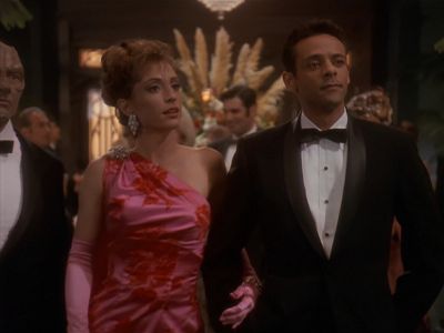 Star Trek: Deep Space Nine Screencaps "Our Man Bashir" (S4:E10)