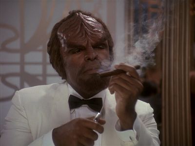 Star Trek: Deep Space Nine Screencaps "Our Man Bashir" (S4:E10)