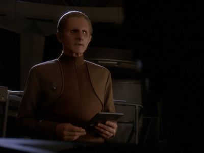 Star Trek: Deep Space Nine Screencaps "Our Man Bashir" (S4:E10)