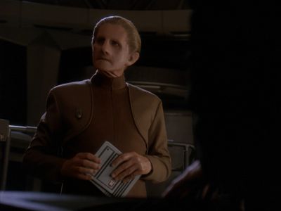Star Trek: Deep Space Nine Screencaps "Our Man Bashir" (S4:E10)