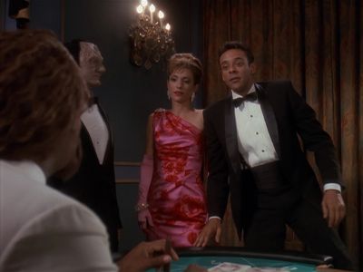 Star Trek: Deep Space Nine Screencaps "Our Man Bashir" (S4:E10)