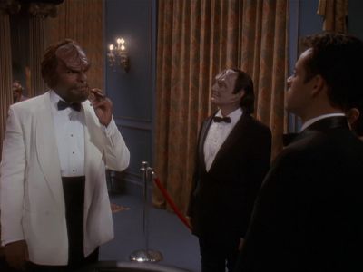 Star Trek: Deep Space Nine Screencaps "Our Man Bashir" (S4:E10)