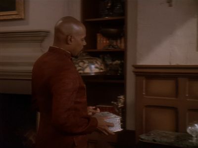 Star Trek: Deep Space Nine Screencaps "Our Man Bashir" (S4:E10)