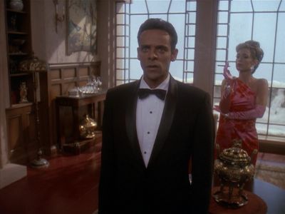 Star Trek: Deep Space Nine Screencaps "Our Man Bashir" (S4:E10)