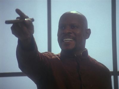Star Trek: Deep Space Nine Screencaps "Our Man Bashir" (S4:E10)